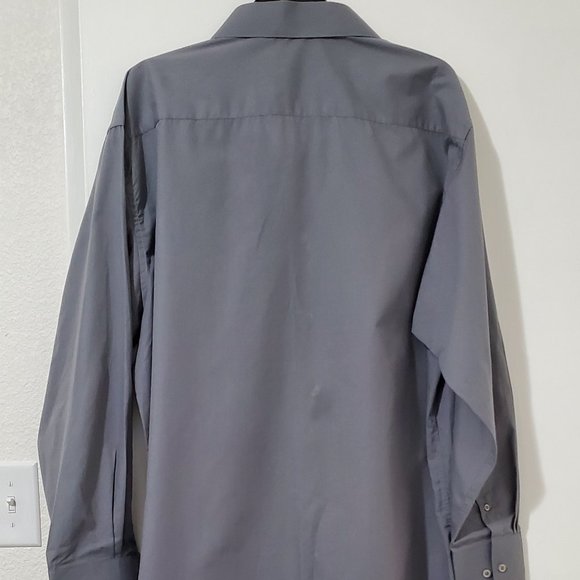 Berlioni Italy unisex dress shirt,gray,2XL,neck 18-18.5, great condition, cuffs. - Picture 2 of 3